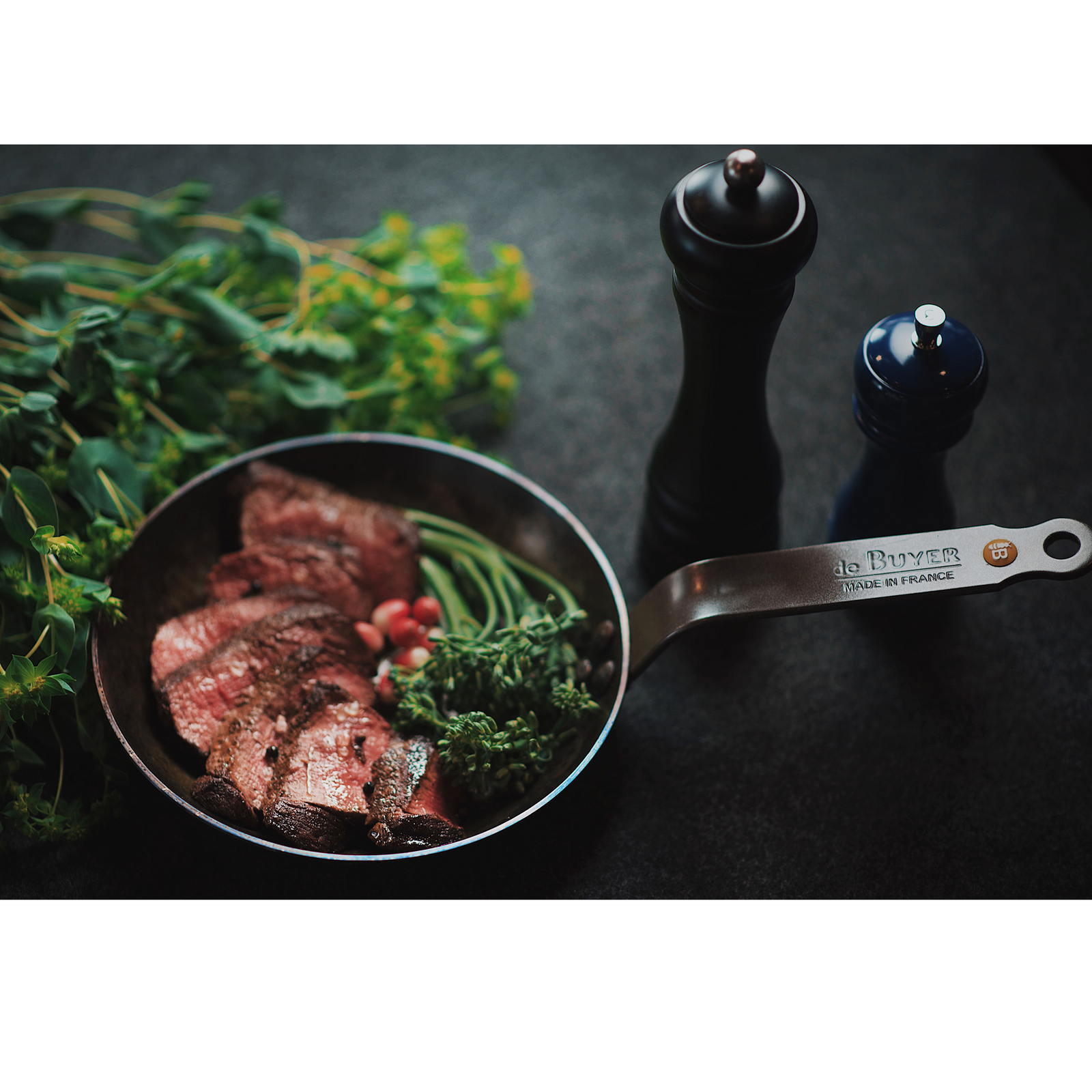 デバイヤー公式 鉄フライパン ミネラルビー – デバイヤー公式